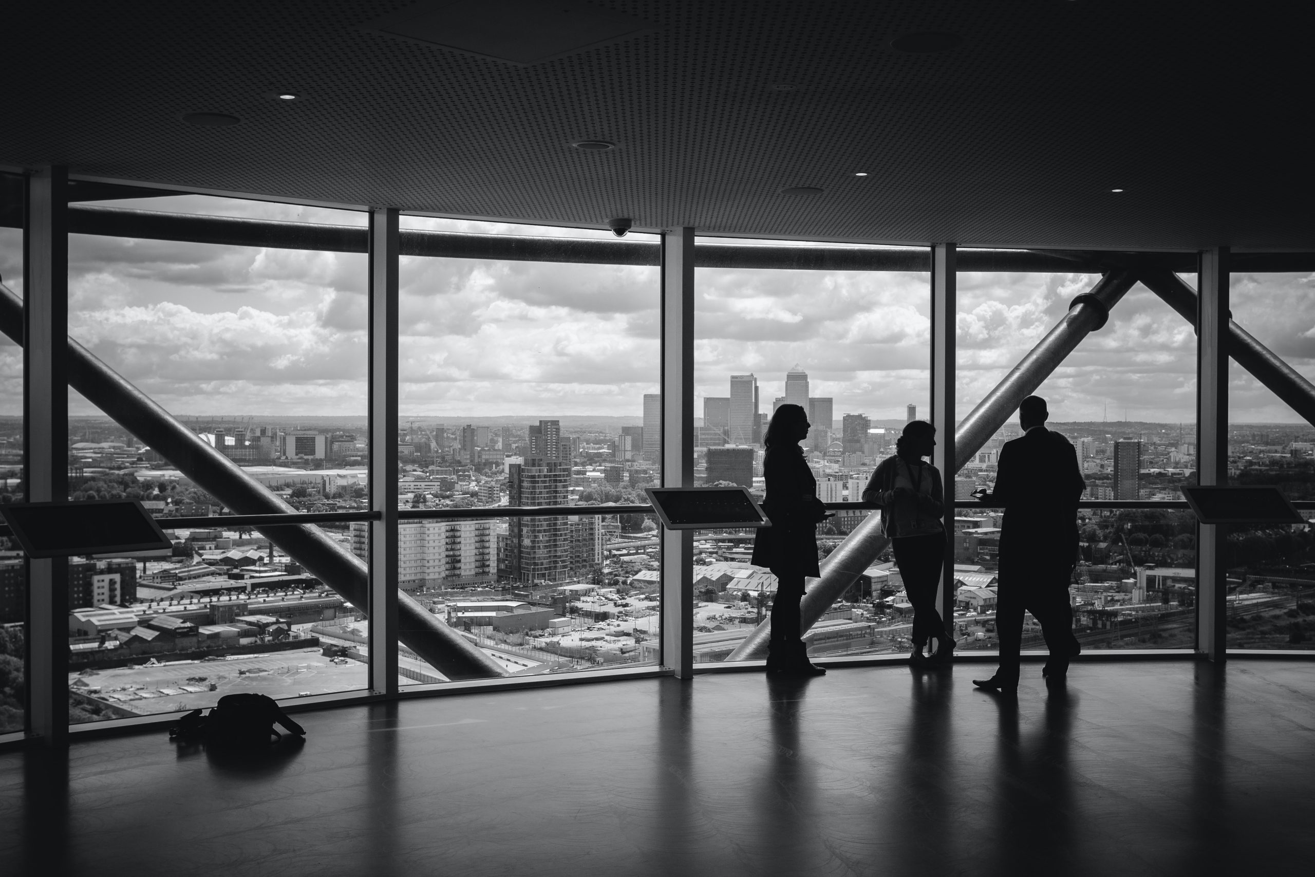 EM is calling – « Communication interne et managériale : comment maintenir l’engagement des collaborateurs en période de crise du Covid ? » avec Brigitte Cachon, Directrice Communication, Innovation et RSE du groupe Orpea<