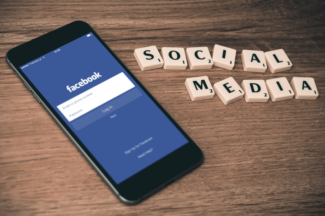 Groupe de travail « Les entreprises face au nouvel écosystème des médias» avec Laurent Solly, Directeur général de Facebook France<